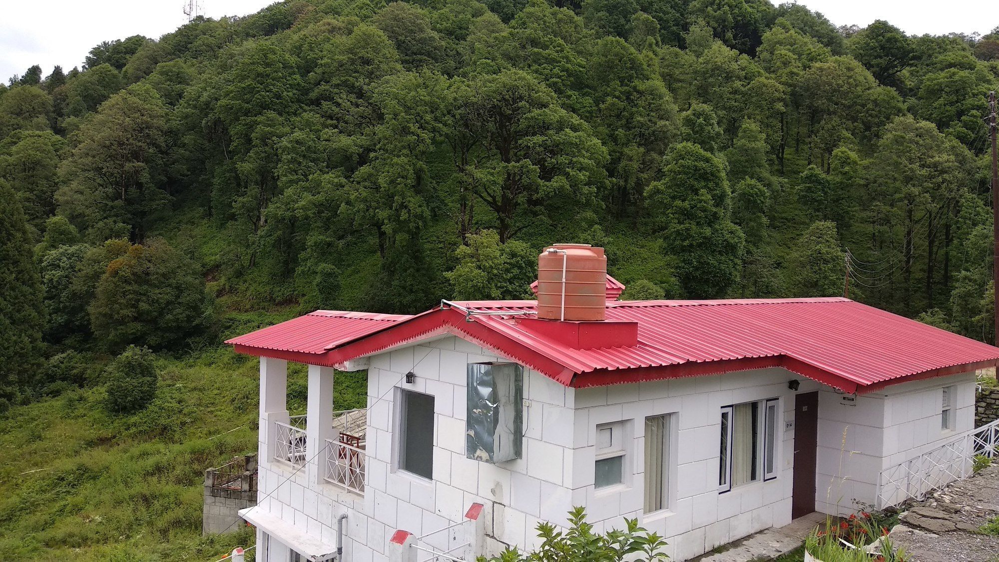 The Swiss Village Resort Nainital Exterior photo