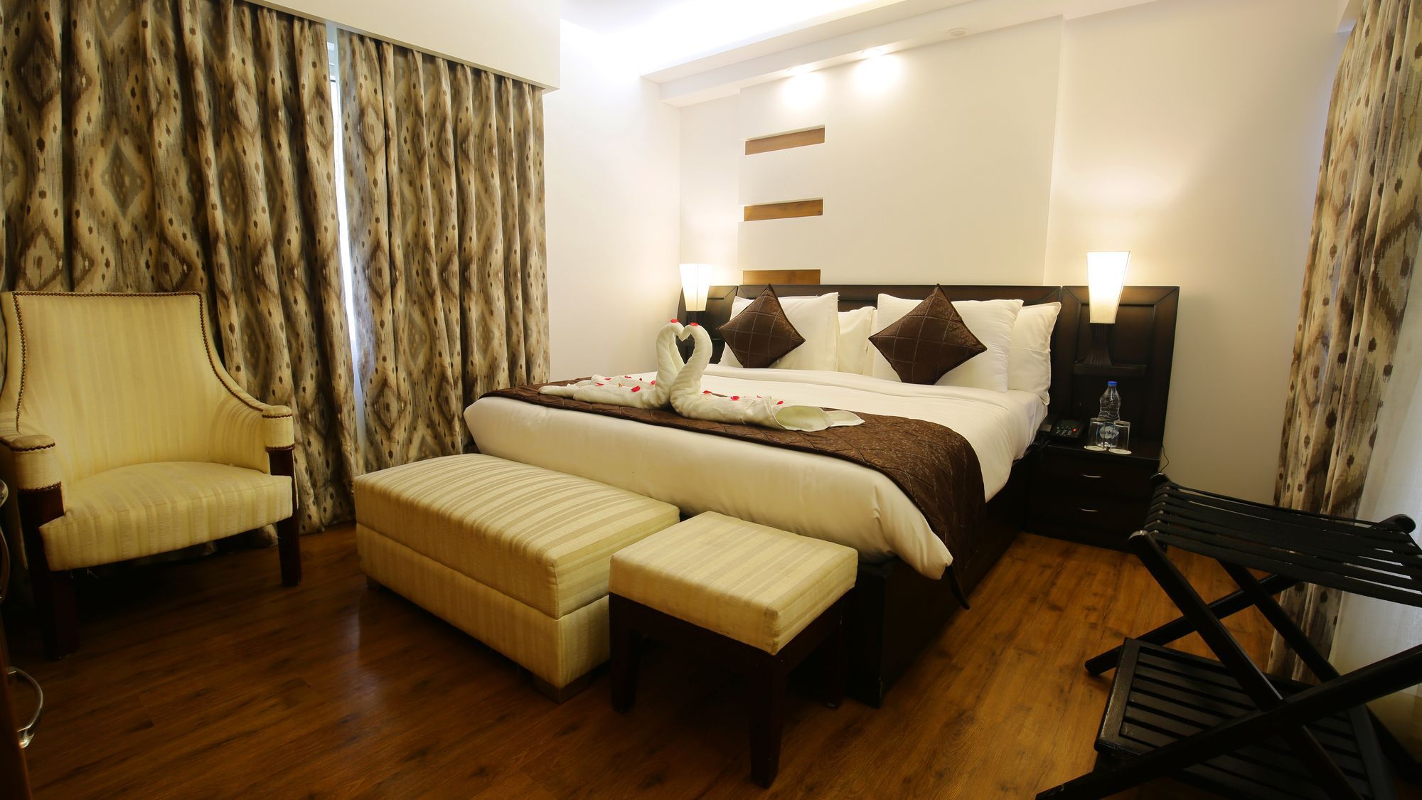 The Swiss Village Resort Nainital Exterior photo