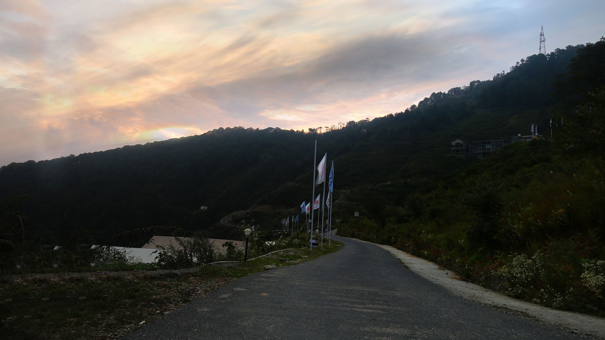 The Swiss Village Resort Nainital Exterior photo