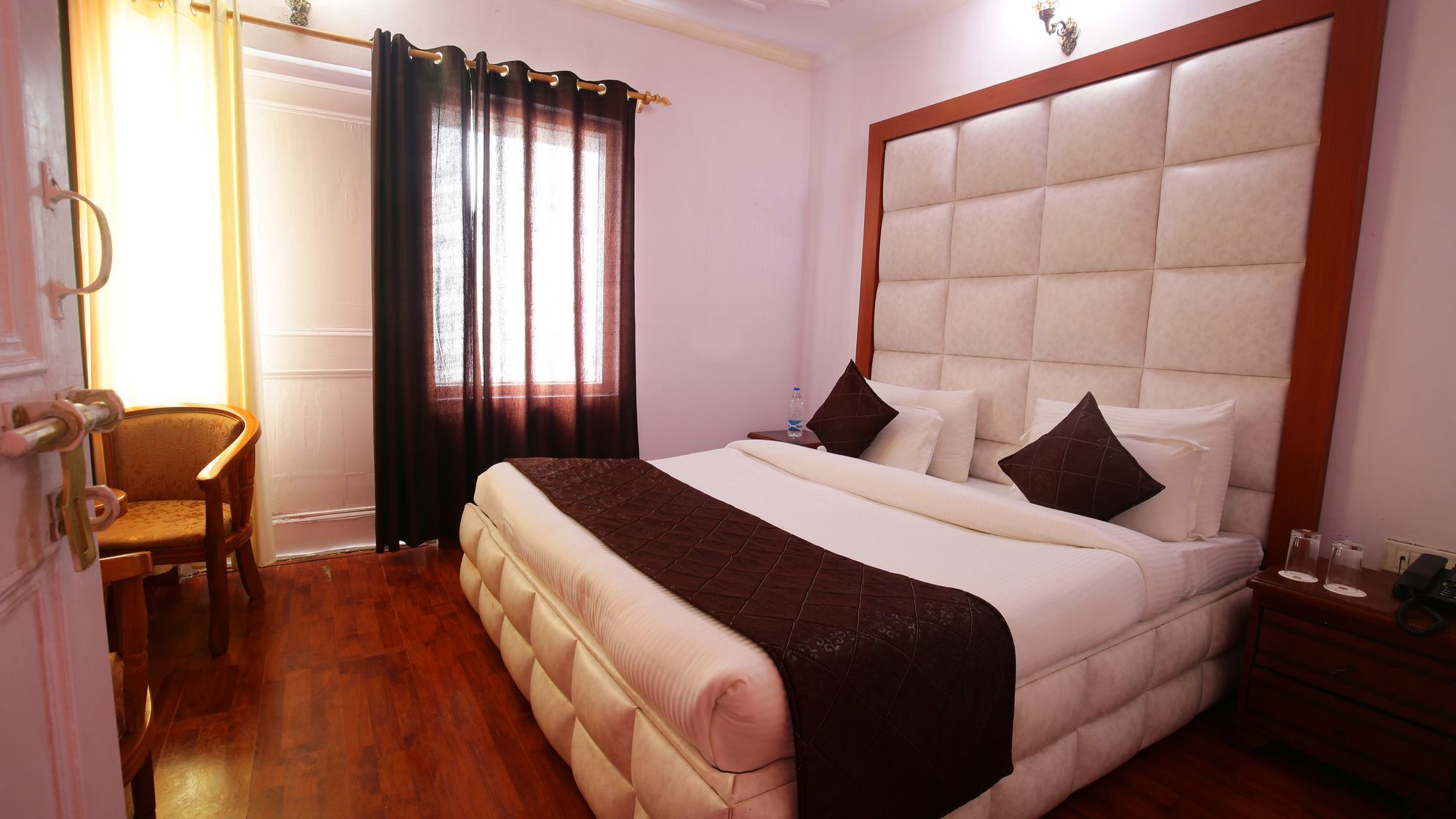 The Swiss Village Resort Nainital Exterior photo