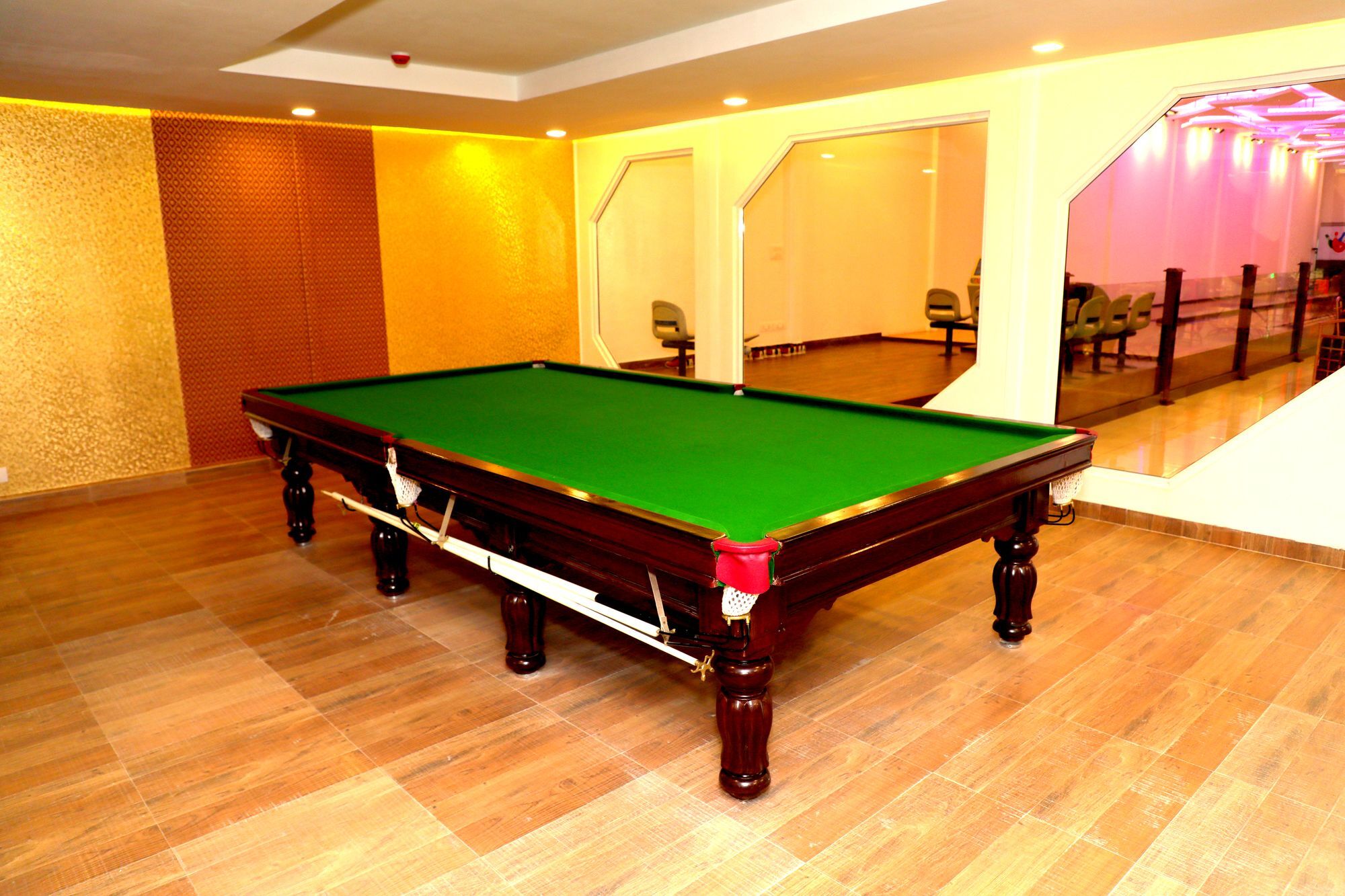 The Swiss Village Resort Nainital Exterior photo