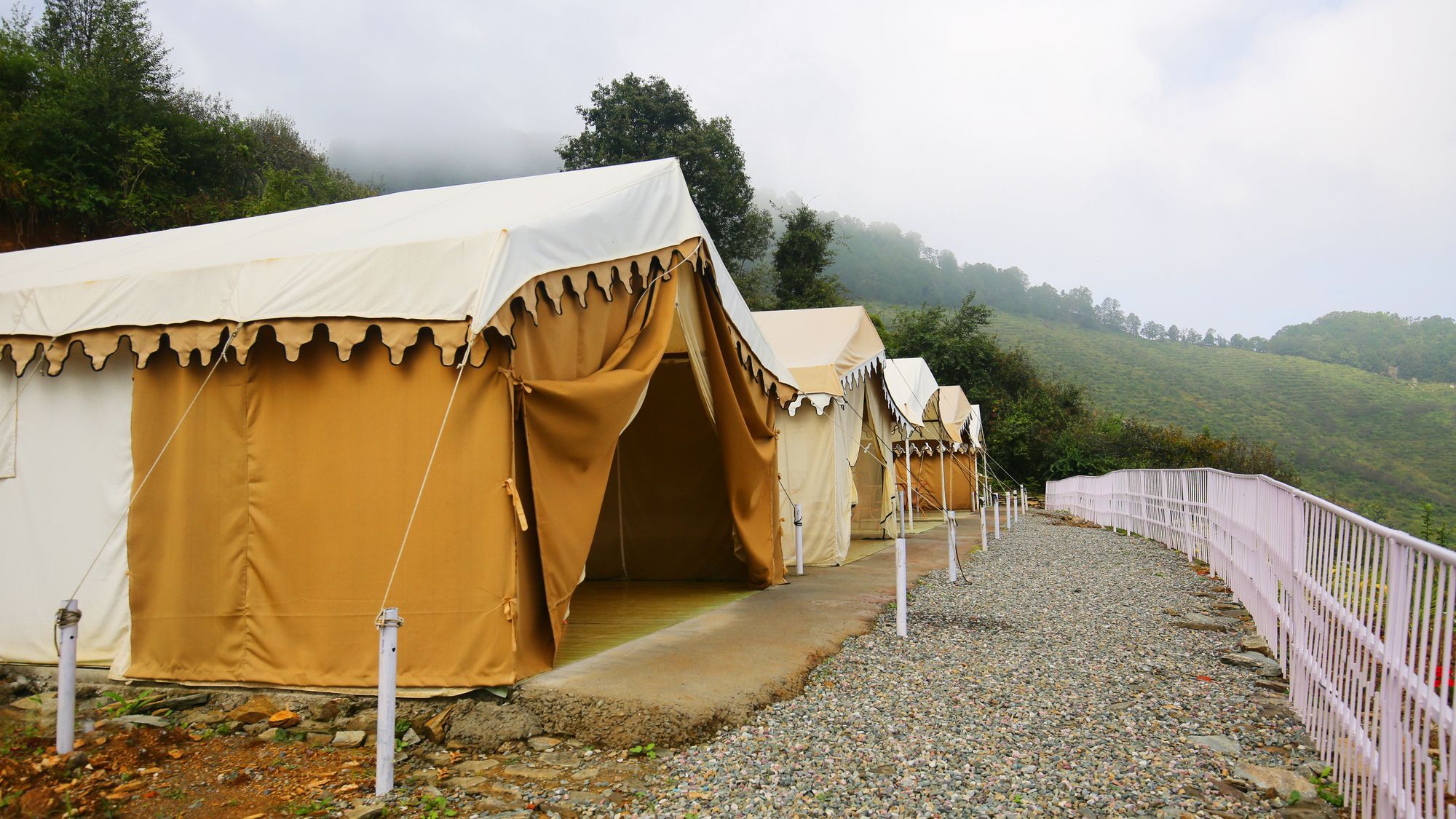 The Swiss Village Resort Nainital Exterior photo