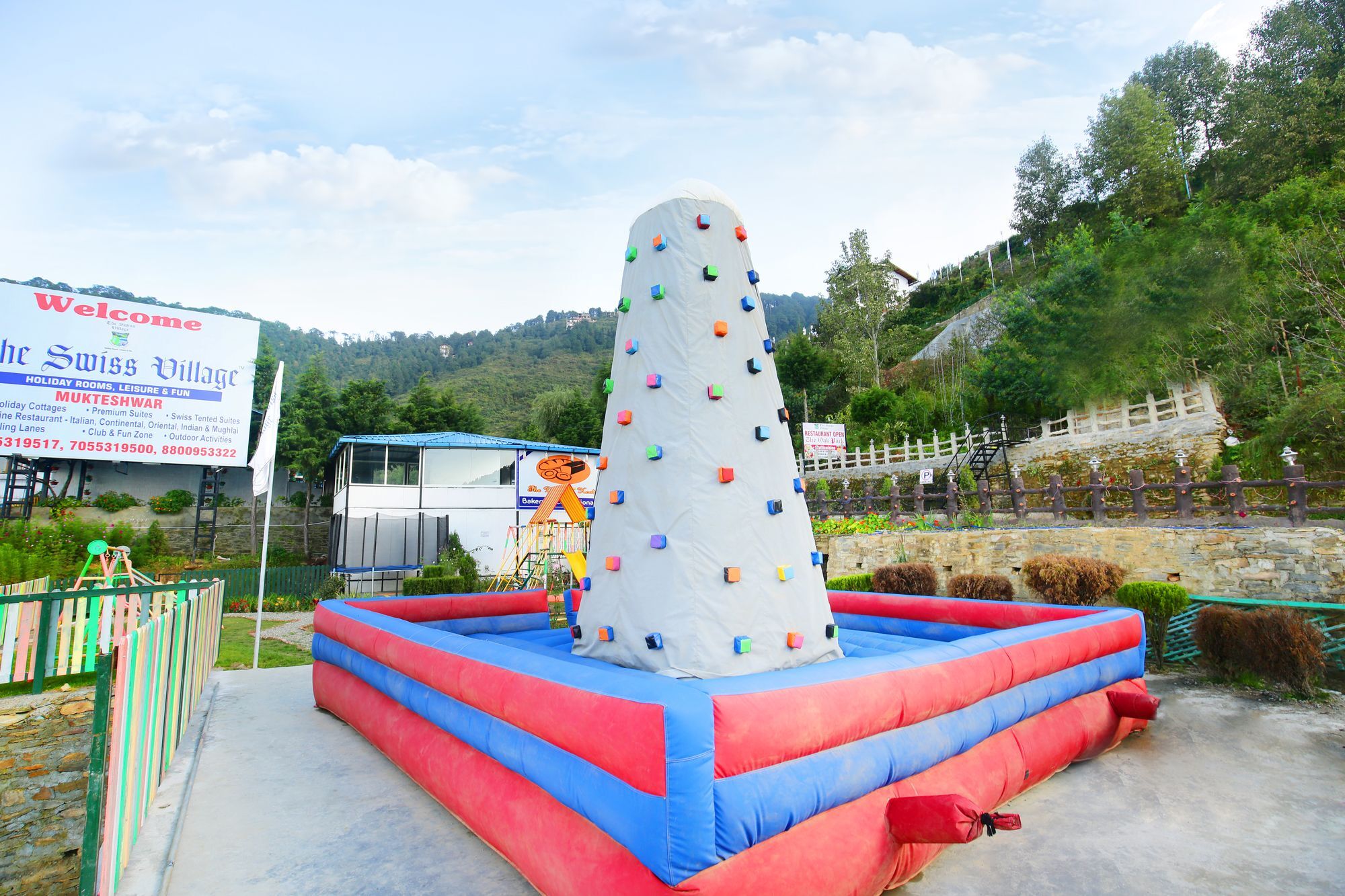 The Swiss Village Resort Nainital Exterior photo
