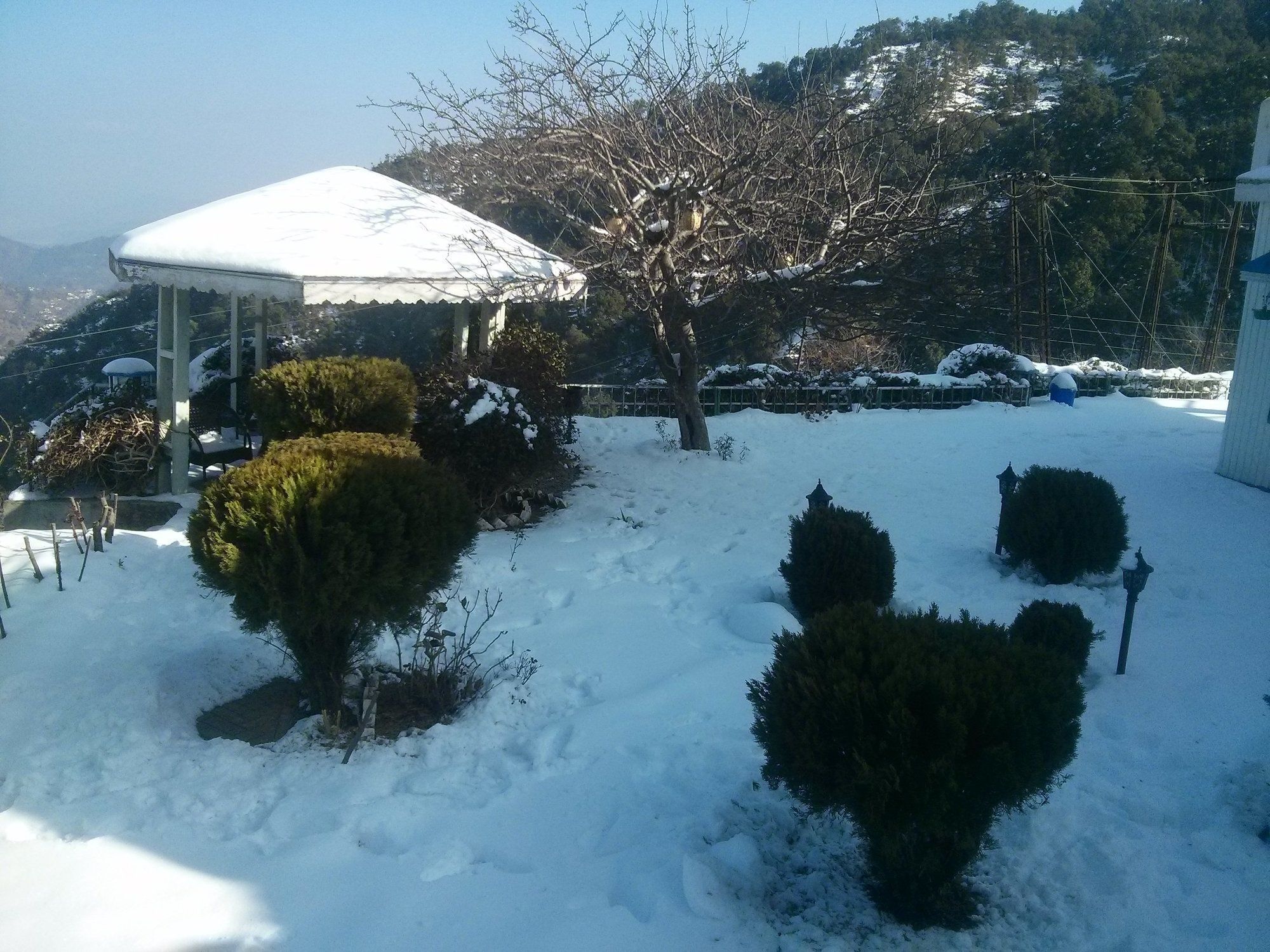 The Swiss Village Resort Nainital Exterior photo